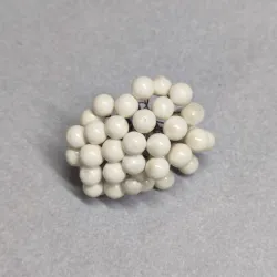 68 jarzebinki białe na druciku