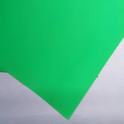 015 zielony